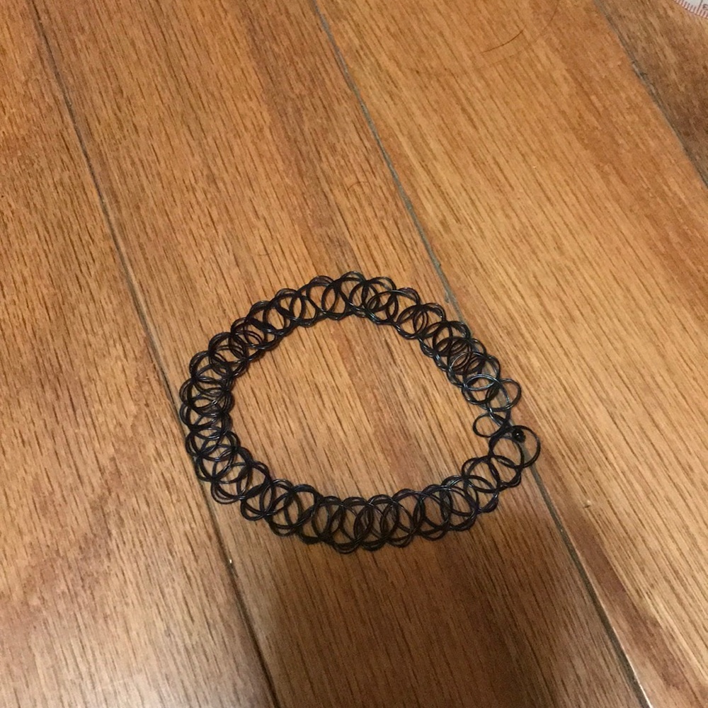 Black Choker